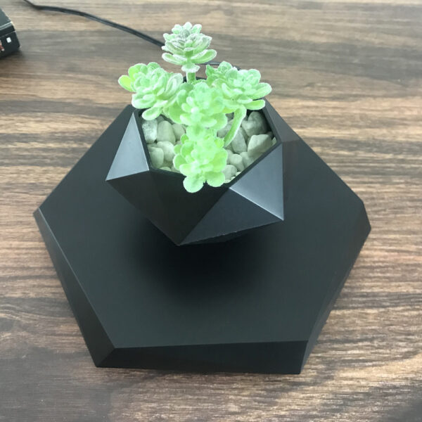 Floating Magnetic Levitating plant pot - Image 4